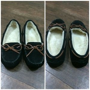 Zealand Moccasins Slippers Black Size 8